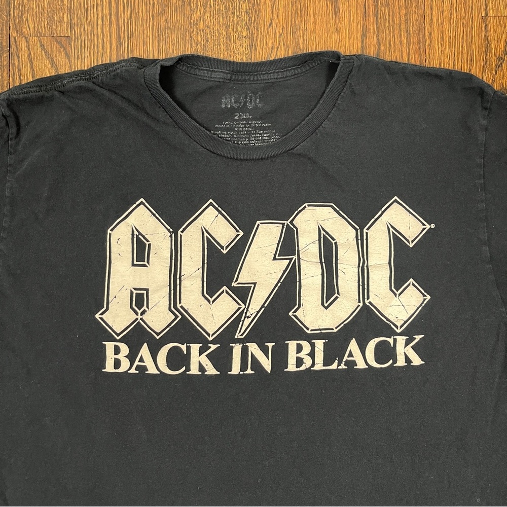 ACDC T-Shirt 2XL Back-In-Black Tour Merch Graphic Tee Black w/White Lettering